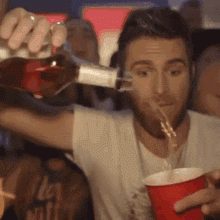 party-pour-drink.gif